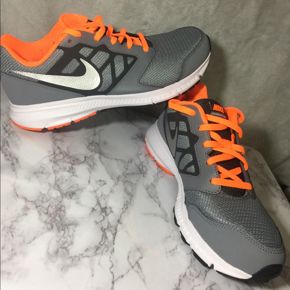 Nike running shoes white/orange/gray